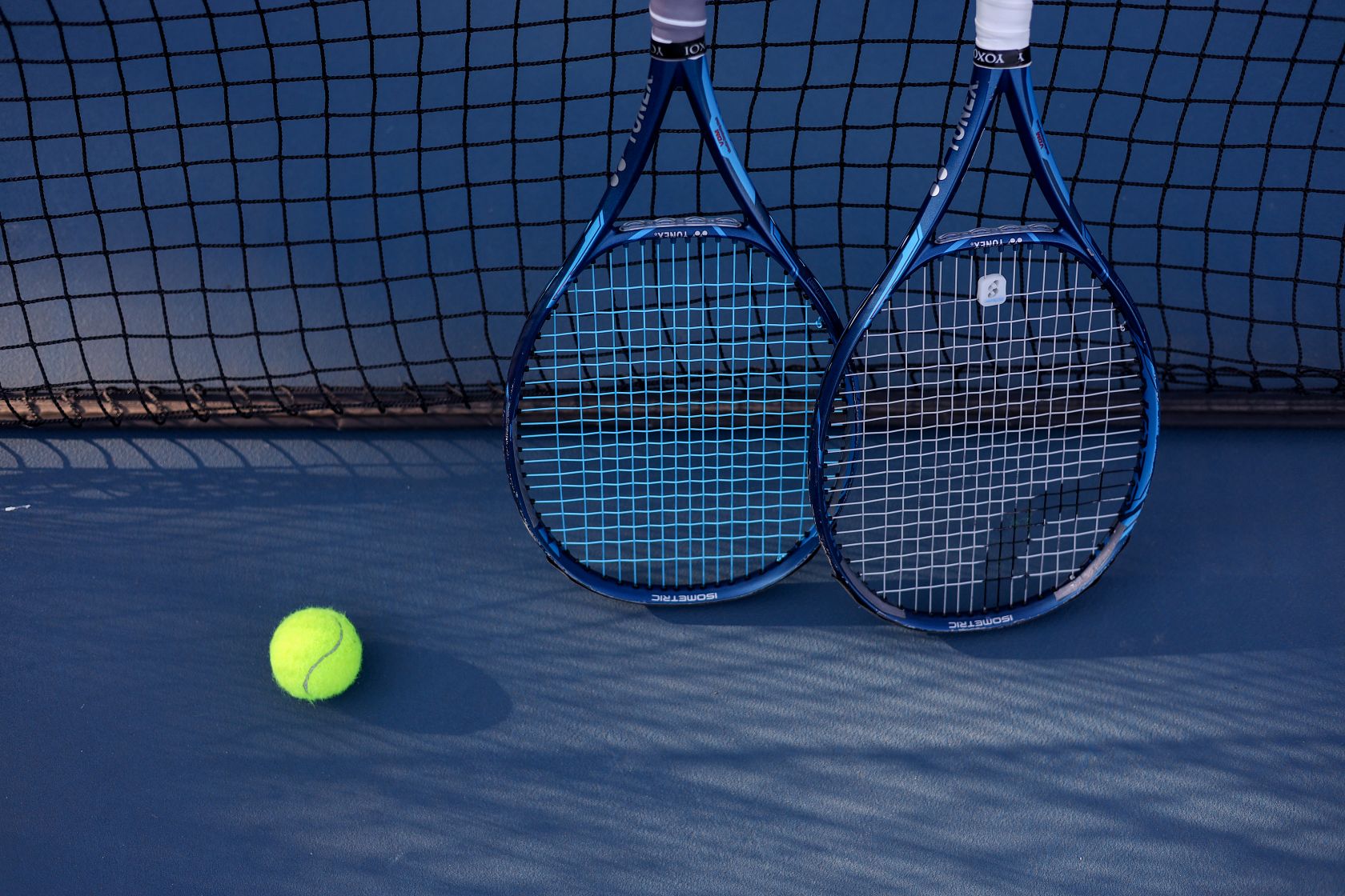 The Historical Evolution of Tennis Rackets (1800s-2020s) – ReString